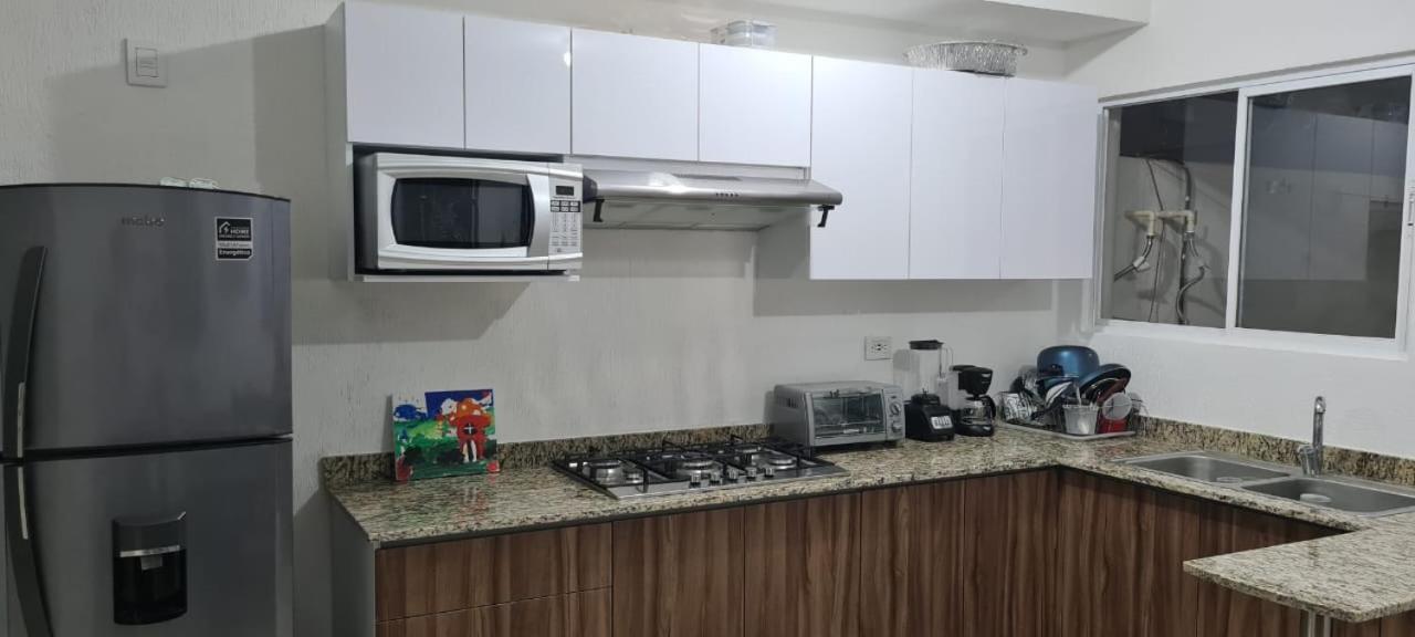 Casa Guerra En Maderos Residencial -Ideal Para Familias Cancun Bagian luar foto